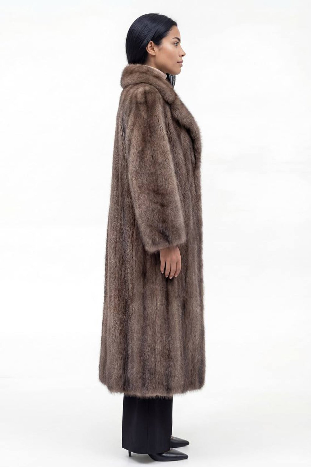 Элегантная шуба из меха соболя RD51